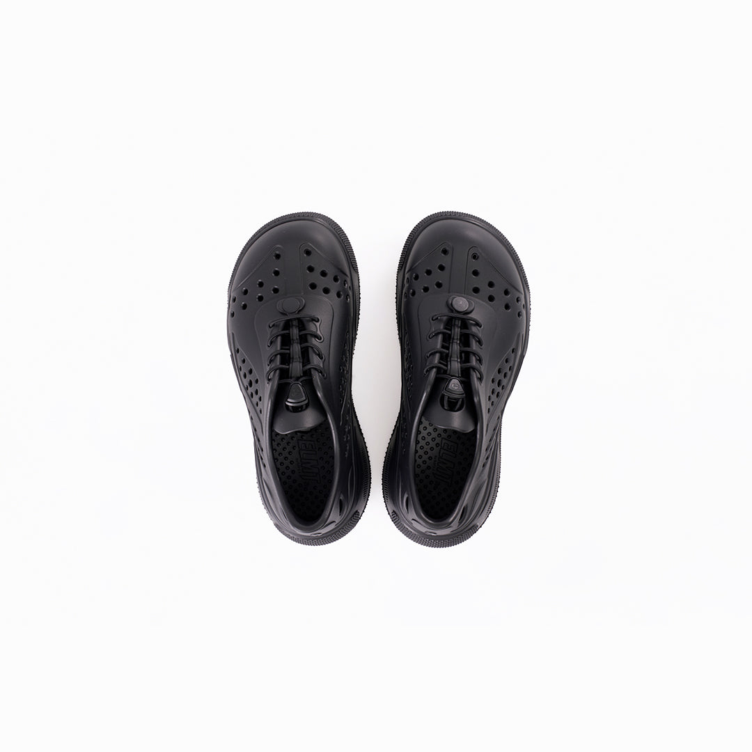 AERO Shadow Black