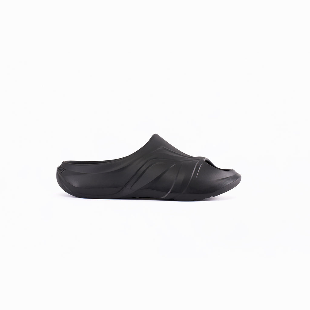 STRATA Obsidian Black